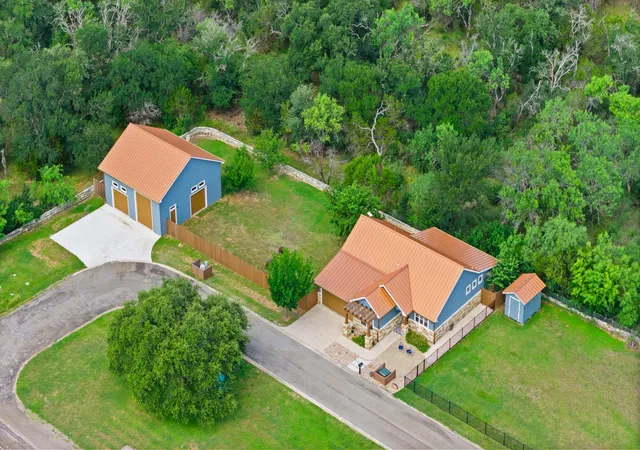 2nd image of 107 Kandi Ln, Llano, TX 78643 | MLS# 6190129