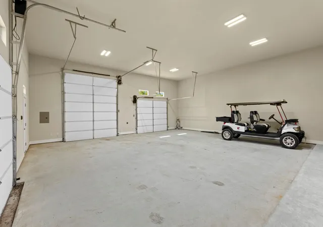 Photo 3 of Single family home for sale at 107 Kandi Ln, Llano, TX 78643 | MLS# 6190129 | Listing updated on 2026-10-07