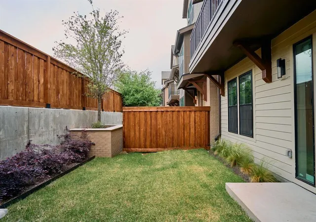 38th image of 2209 Woodland Ave #601, Austin, TX 78741 | MLS# 8689292