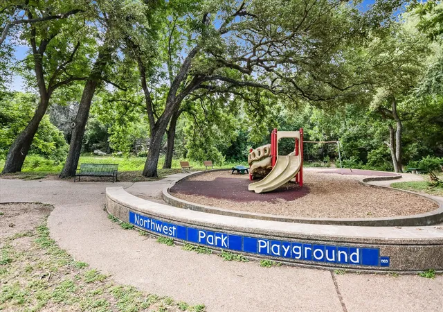 2nd image of 2425 Ashdale Dr, Austin, TX 78757