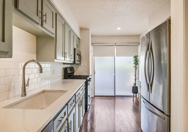 Photo 4 of Condo for sale at 2425 Ashdale Dr #32, Austin, TX 78757 | MLS# 7335898 | Listing updated on 2026-10-16