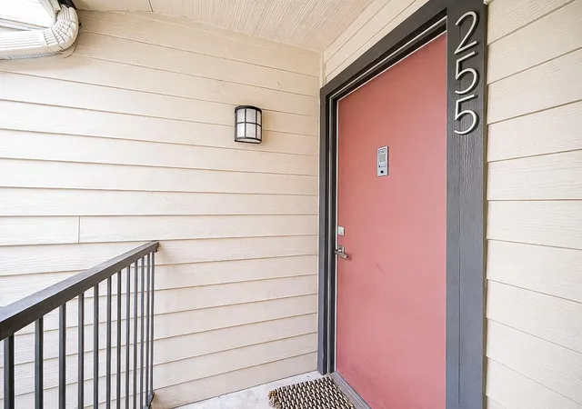 2nd image of 4159 Steck Ave #255, Austin, TX 78759 | MLS# 8705884