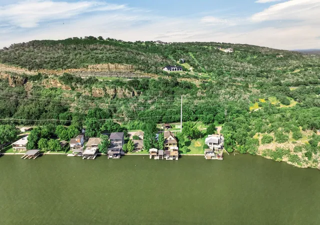 Homes for sale in Kingsland, TX | 1002 Scenic Loop, Kingsland, TX 78639 | MLS# 1476891