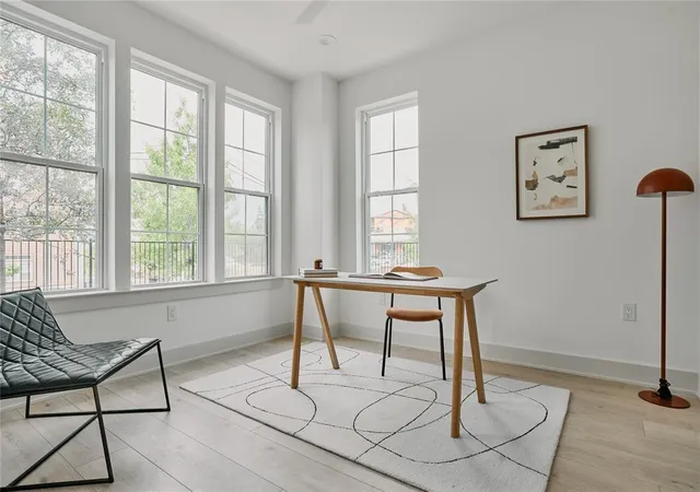 5th image of 2209 Woodland Ave #803, Austin, TX 78741 | MLS# 6467538
