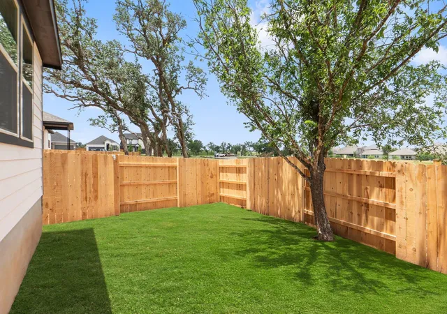 24th image of 112 Blackfoot Daisy Path, San Marcos, TX 78666 | MLS# 9831889