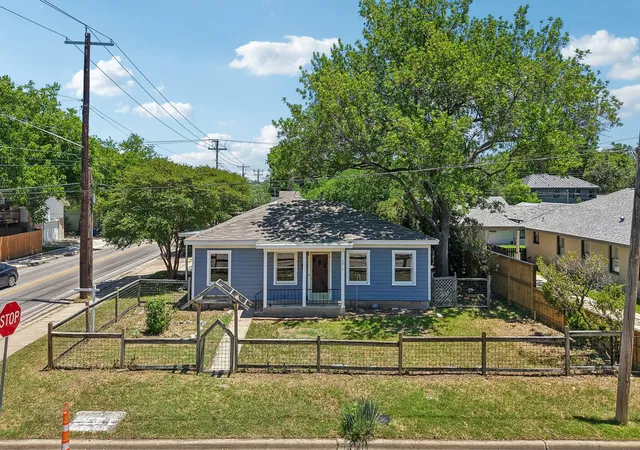 1st image of 5015 Avenue G, Austin, TX 78751 | MLS# 7026078