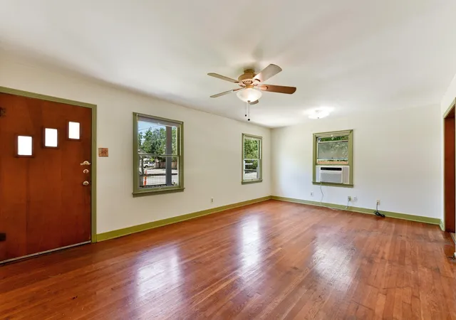 5th image of 5015 Avenue G, Austin, TX 78751 | MLS# 7026078