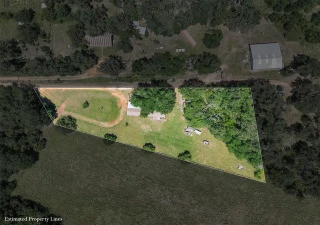 Homes for sale in Gause, TX | 643 Private Road 7054 Pr, Gause, TX 77857 | MLS# 9100816