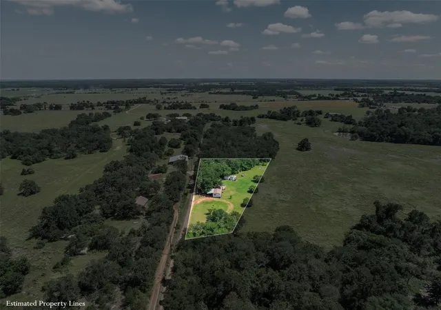 Homes for sale in Gause, TX | 643 Private Road 7054 Pr, Gause, TX 77857 | MLS# 9100816