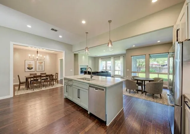 Photo 1 of Single family home for sale at 8307 Williamson Crk Dr, Austin, TX 78736 | MLS# 4032909 | Listing updated on 2026-09-17
