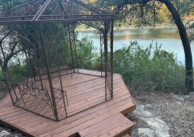 Photo 3 of Single family home for sale at 10903 Lakeside Dr, Jonestown, TX 78645 | MLS# 1803871 | Listing updated on 2026-05-24