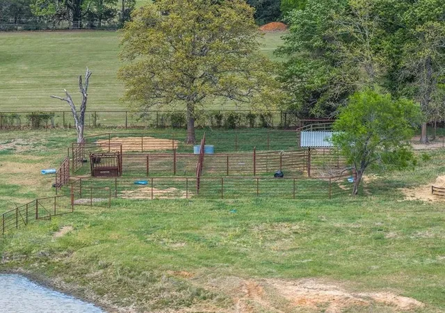 Homes for sale in Kosse, TX | 131 County Road 279, Kosse, TX 76653 | MLS# 6297775
