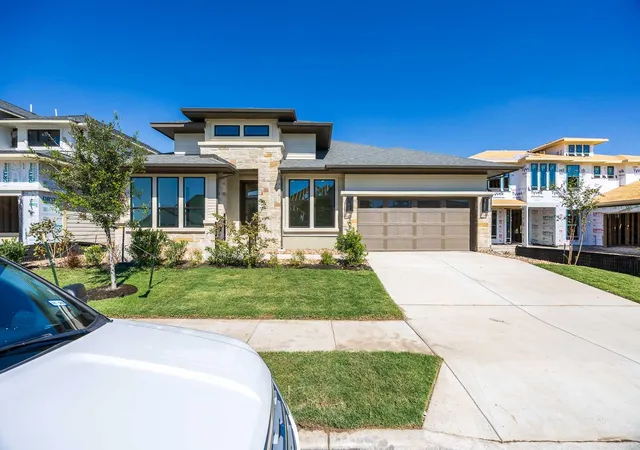 Photo 1 of Single family home for sale at 9208 Dingo Dr, Austin, TX 78744 | MLS# 9744347 | Listing updated on 2026-10-27