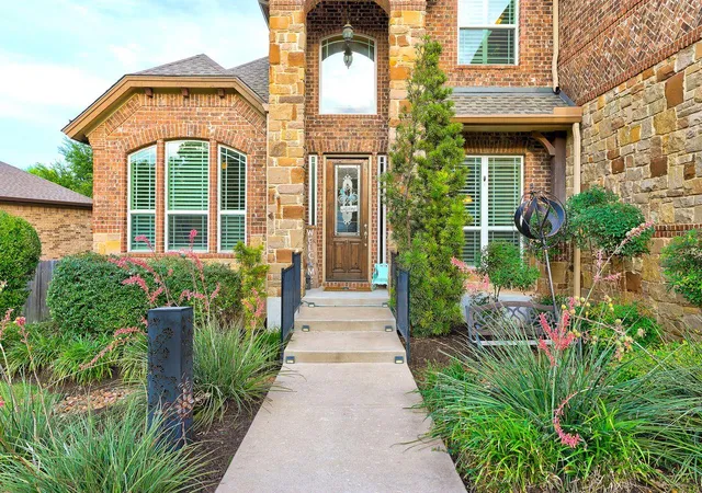 1st image of 1919 Mulligan Dr, Round Rock, TX 78664 | MLS# 4319912