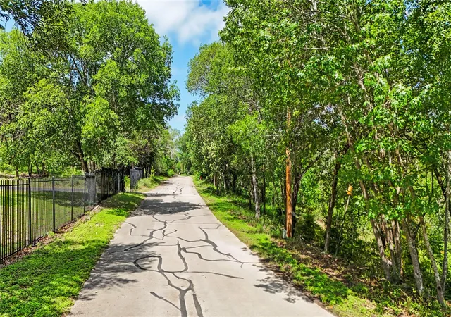 Photo 4 of Land for sale at 726 River Oaks Dr, Austin, TX 78748 | MLS# 5939194 | Listing updated on 2026-05-22