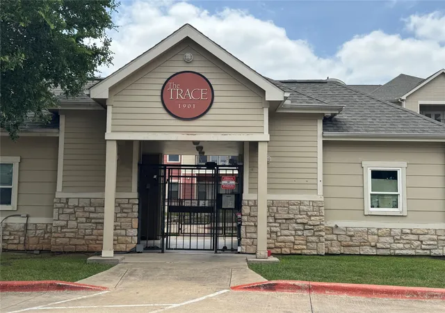 4th image of 1901 Crossing Pl #1101, Austin, TX 78741 | MLS# 2187714