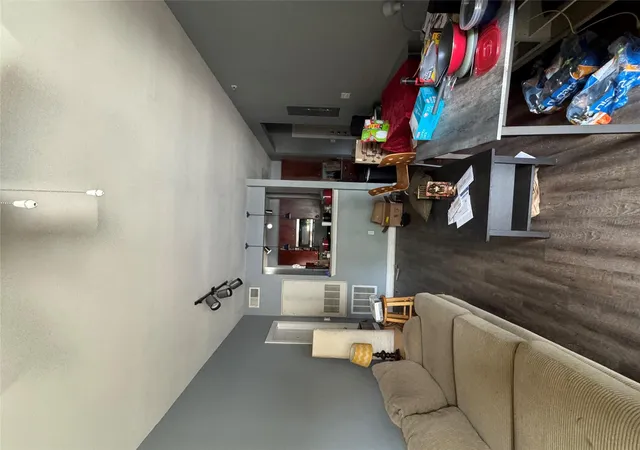 5th image of 1901 Crossing Pl #1101, Austin, TX 78741 | MLS# 2187714