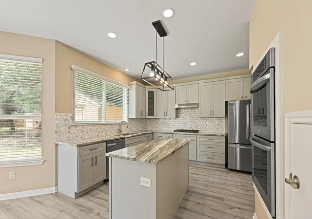 Photo 2 of Single family home for sale at 306 Bryce Cyn Dr, Cedar Park, TX 78613 | MLS# 7348762 | Listing updated on 2026-10-09