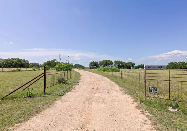 Homes for sale in Florence, TX | 930 County Road 224, Florence, TX 76527 | MLS# 9059022