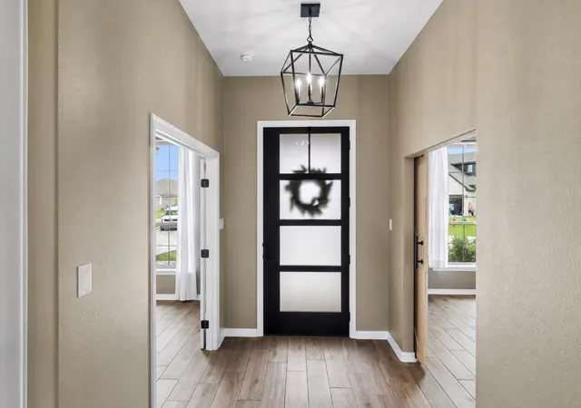 Photo 3 of Single family home for sale at 812 Eagle Claw Cv, Salado, TX 76571 | MLS# 9961723 | Listing updated on 2026-10-09
