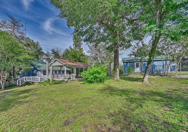 1st image of 9481 Lake Forest Cir, Brenham, TX 77833 | MLS# 3932324