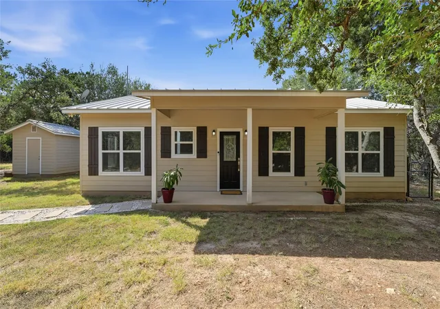 Photo 1 of Single family home for sale at 231 N Rainbow Ranch Rd, Wimberley, TX 78676 | MLS# 1624735 | Listing updated on 2026-09-08