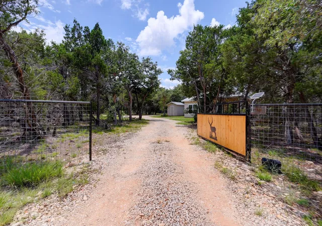 Homes for sale in Wimberley, TX | 231 N Rainbow Ranch Rd, Wimberley, TX 78676 | MLS# 1624735