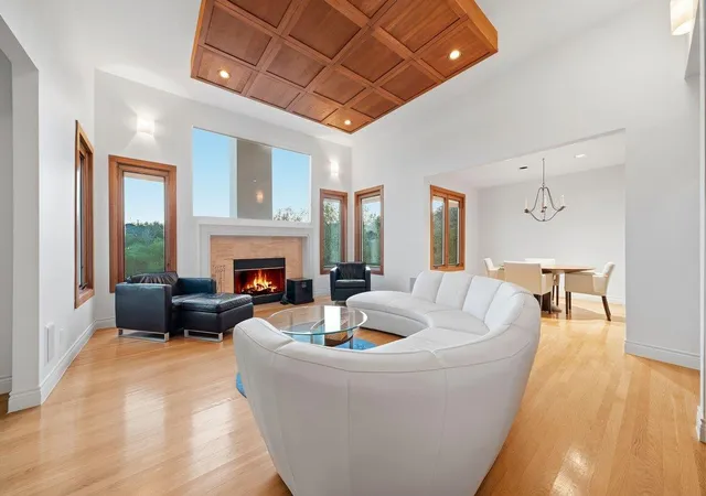 Photo 3 of Sale Pending at 10102 Grand Teton Ct, Austin, TX 78759 | MLS# 1562754 | Listing updated on 2026-09-04