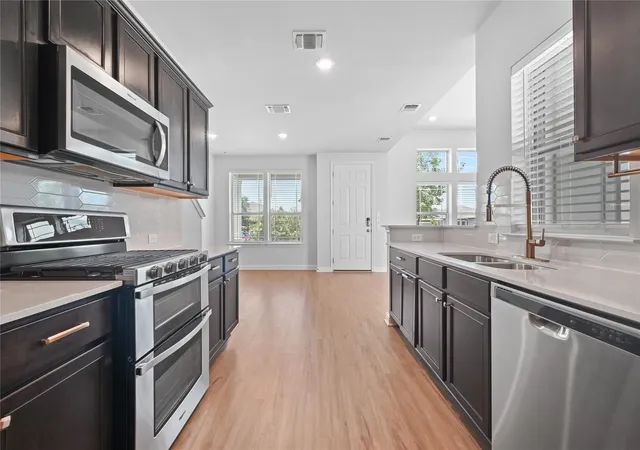 Photo 1 of Single family home for sale at 7910 Lennon Dr, Austin, TX 78744 | MLS# 5099927 | Listing updated on 2026-10-08