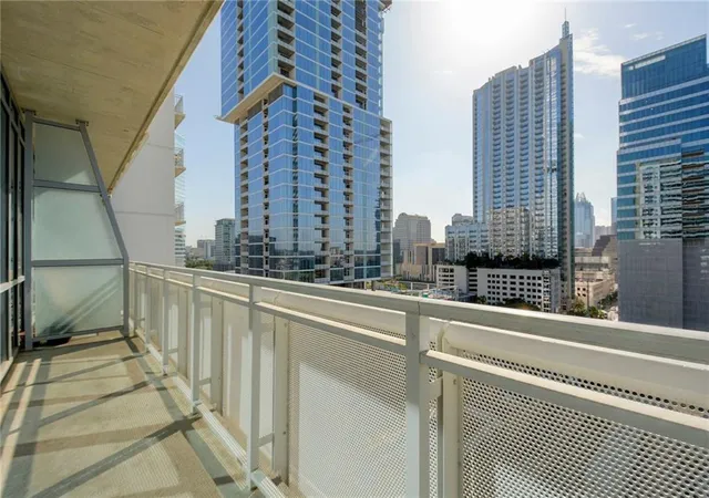 2nd image of 222 West Ave #1307, Austin, TX 78701 | MLS# 5733924