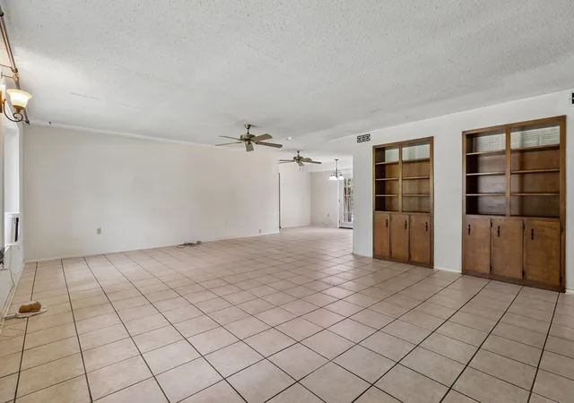5th image of 162 Indian Oak Dr, Bastrop, TX 78602 | MLS# 7845201