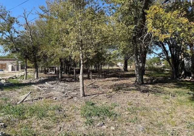 4th image of 699 S Cotrell St, Bartlett, TX 76511 | MLS# 3509599