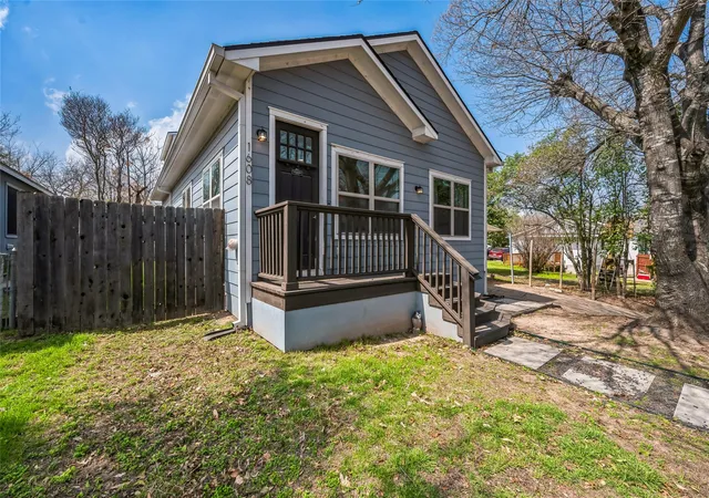 4th image of 1608 Ulit Ave #A, Austin, TX 78702 | MLS# 8915550