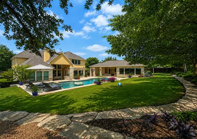 Photo 1 of Mansion for sale at 1005 Lakewood Hills Ter, Austin, TX 78732 | MLS# 6725016 | Listing updated on 2026-10-21