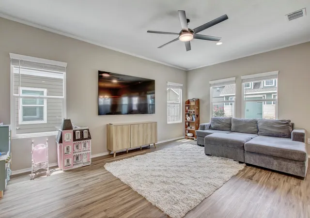 5th image of 1449 Weatherford Ln, Leander, TX 78641 | MLS# 7801878