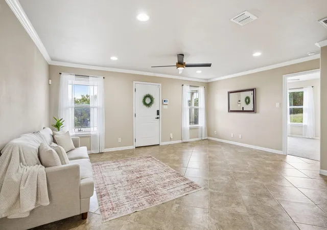 5th image of 1427 Bonnyview Dr, Canyon Lake, TX 78133 | MLS# 8024907