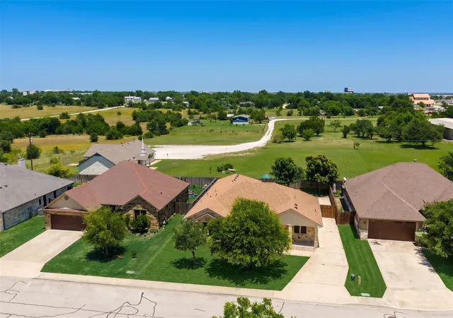 2nd image of 100 Magan Ln, Jarrell, TX 76537 | MLS# 9263905