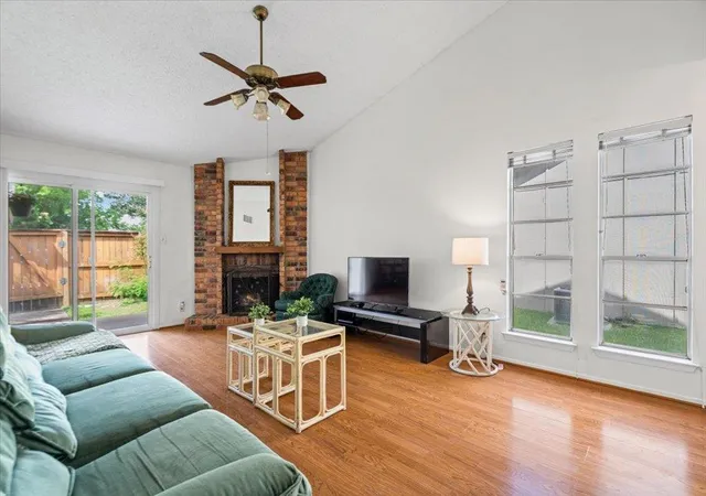 Homes for sale in Austin, TX | 1617 W Braker Ln #B, Austin, TX 78758 | MLS# 5611274