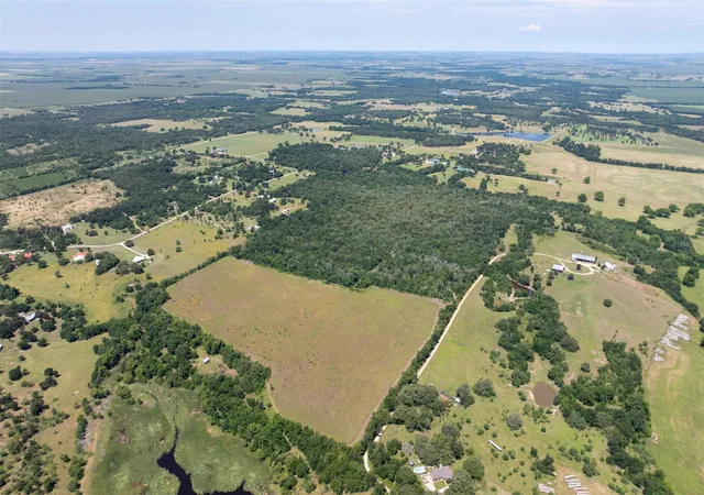 4th image of 1717 County Road 402, Bartlett, TX 76511 | MLS# 5298761