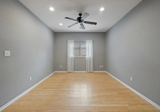 5th image of 347 Spring Dr, Kyle, TX 78640 | MLS# 6391961