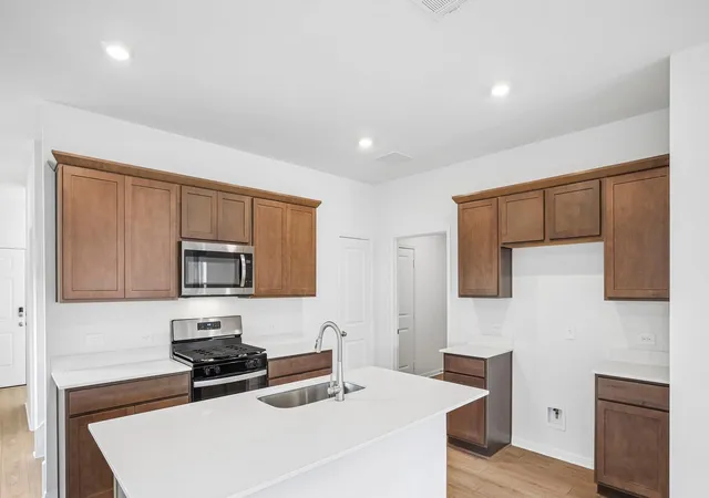 4th image of 1925 Arbuckle Dr, Leander, TX 78641 | MLS# 9895045