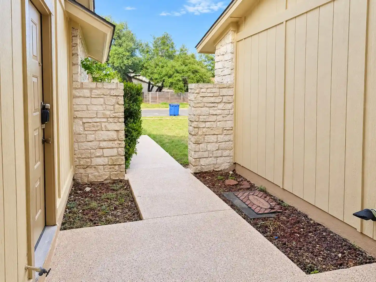 Listing Photo 2 - Condo for sale in 8713 Pineridge Dr located at 8713 Pineridge Dr, Austin, TX 78729 - Unit #A & B