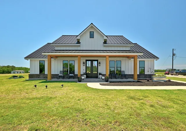 1st image of 2889 Old Mcmahan Rd, Lockhart, TX 78644 | MLS# 2767287