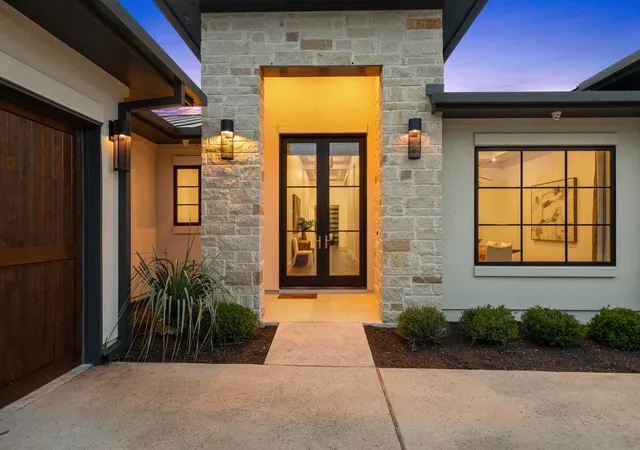 Photo 1 of Single family home for sale at 8312 Carranzo Dr, Austin, TX 78735 | MLS# 1672520 | Listing updated on 2026-10-02