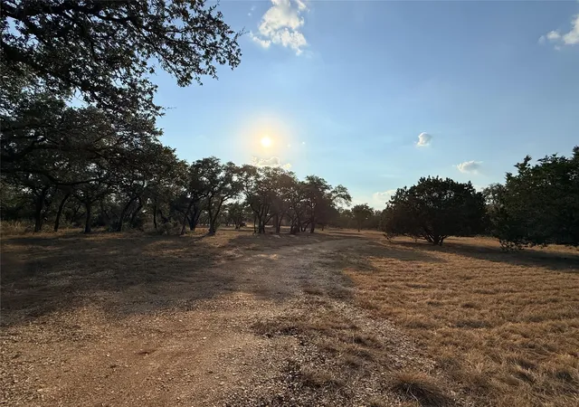 2nd image of 1435 Hilliard Rd, San Marcos, TX 78666 | MLS# 8154120