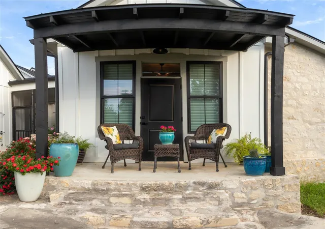 Homes for sale in Willow City, TX | 272 Slate Rock Rd, Willow City, TX 78675 | MLS# 1822000