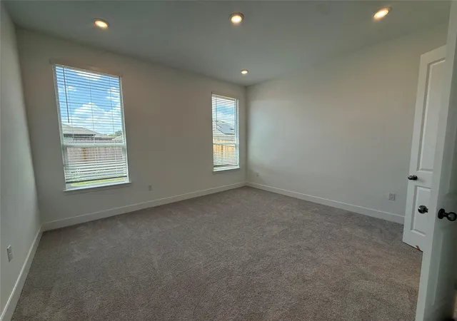 Photo 4 of Single family home for sale at 507 Corniche Cir, Hutto, TX 78634 | MLS# 7114023 | Listing updated on 2026-09-22