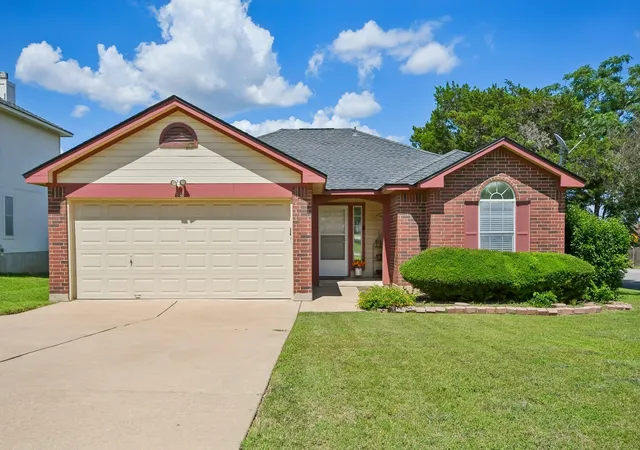 Homes for sale in Leander, TX | 916 Moon Glow Dr, Leander, TX 78641 | MLS# 8689933