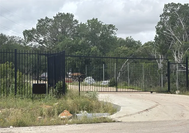 Photo 1 of Land for sale at 1711 W Mccarty Ln, San Marcos, TX 78666 | MLS# 8199887 | Listing updated on 2026-08-31