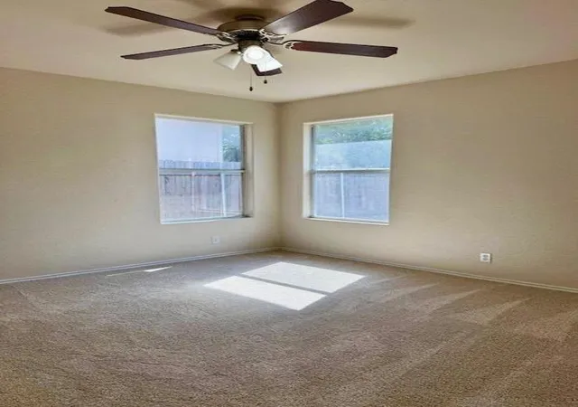 4th image of 400 Blue Shale Dr, Jarrell, TX 76537 | MLS# 5986314